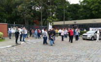 Trabalhadores da Alimentação lutam para receber PLR….