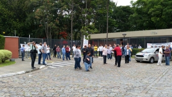 Trabalhadores da Alimentação lutam para receber PLR….