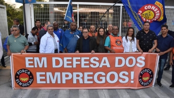 Confira os Vídeos da Manifestação em frente a BRF