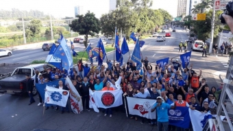 Manifestação contra a decisão da União Européia de Suspender a compra de carne do Brasil