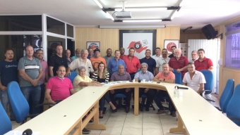 Reunião entre FEQUIMFAR, FETIASP e Sindicatos filiados.